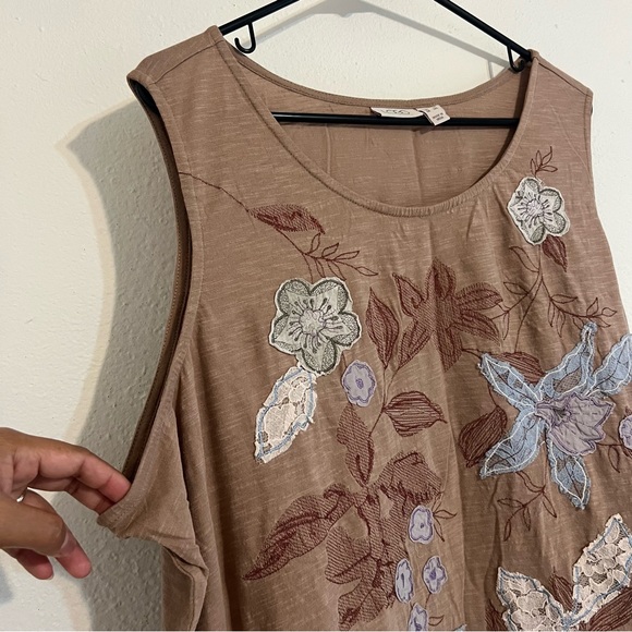 LOGO embroidery top/blouse - Picture 6 of 8